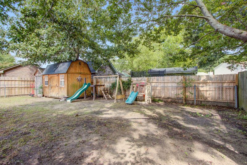1024 Douglas Wayne Rd, Summerville, SC 29486