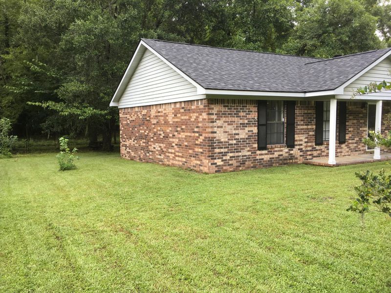 7779 Peppercorn Ln, North Charleston, SC 29420