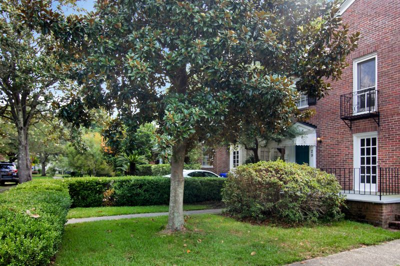 29 Fenwick Dr #A & B, Charleston, SC 29407