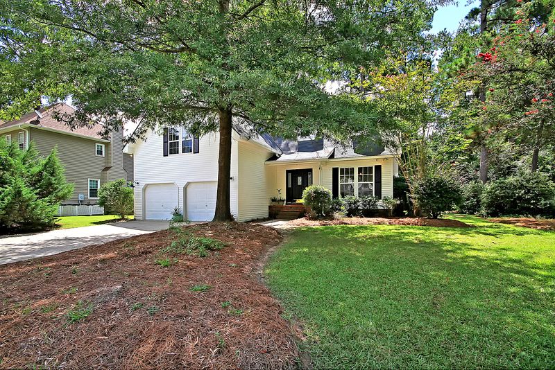 1000 Shinnecock Hills Ct, Summerville, SC 29483
