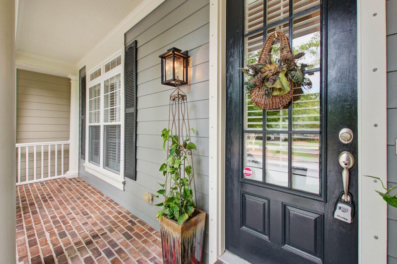 2840 Treadwell St, Mount Pleasant, SC 29466