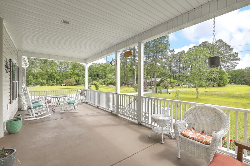 560 Mulberry Rd, Saint George, SC 29477