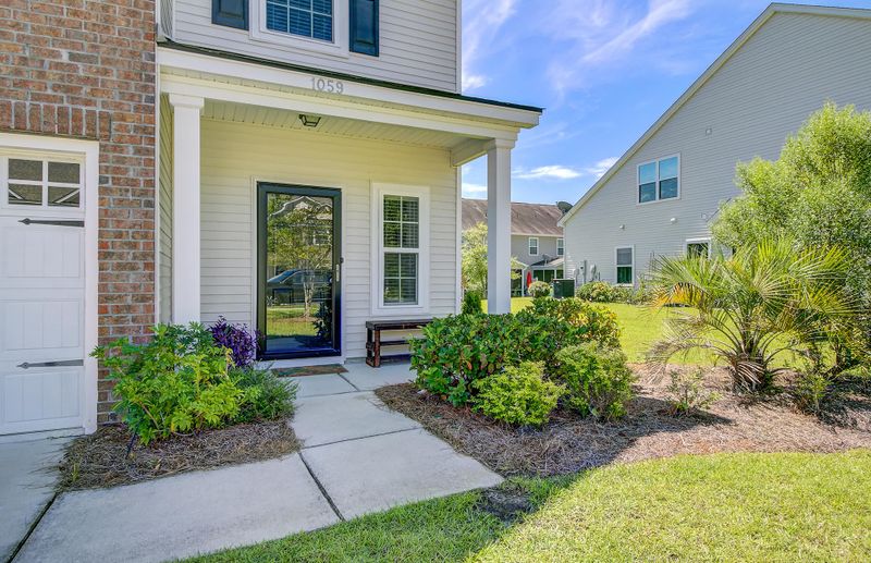 1059 Bennington Dr, Charleston, SC 29492