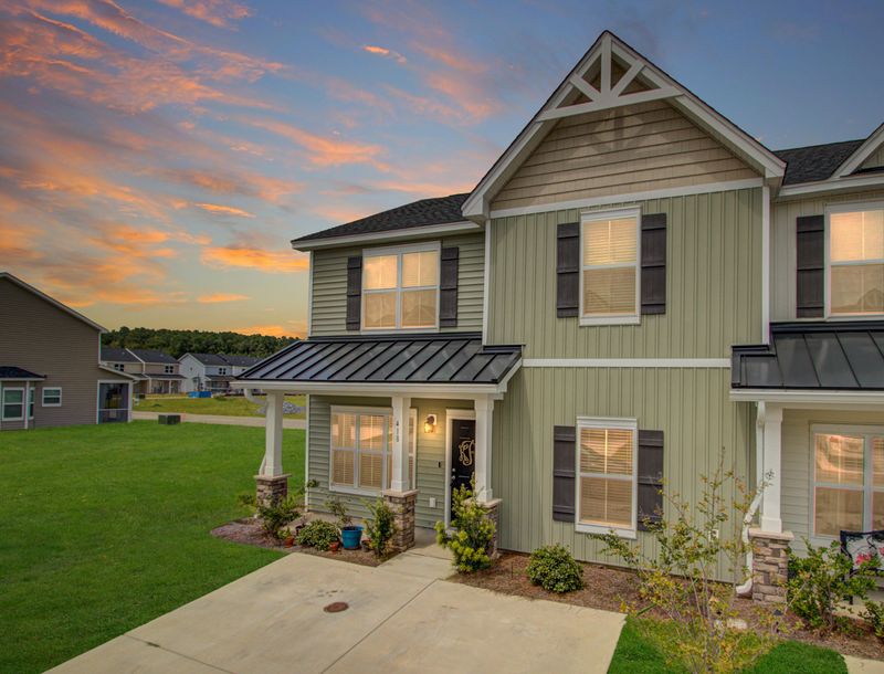 418 Viceroy Ln, Goose Creek, SC 29445
