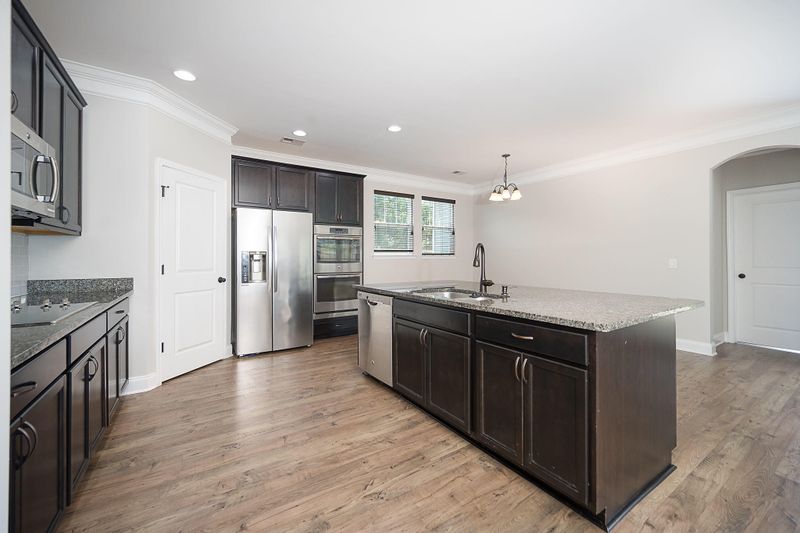 102 Gavins Way, Goose Creek, SC 29445