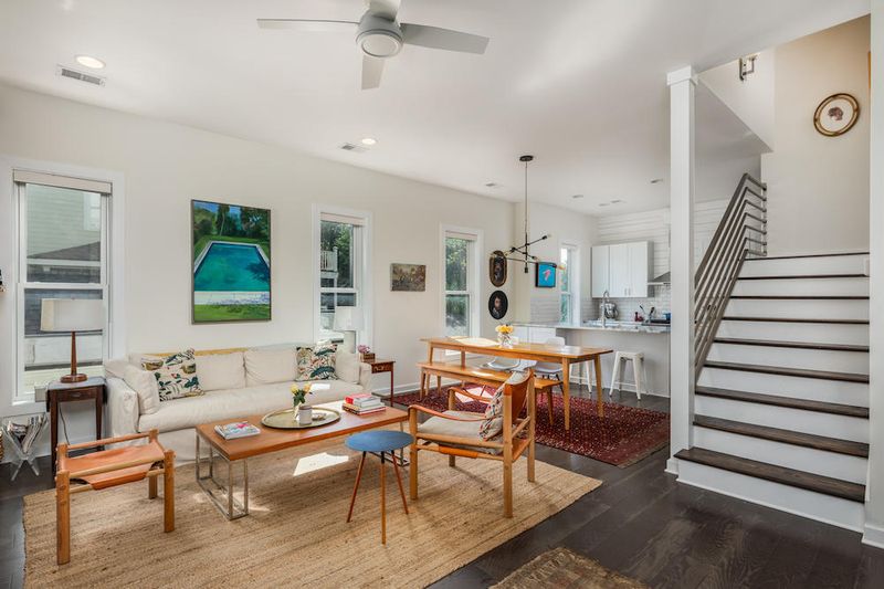 8 Woodall Ct, Charleston, SC 29403