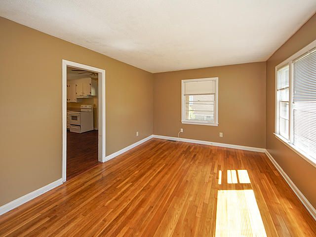 7035 Kenneth Dr, North Charleston, SC 29406