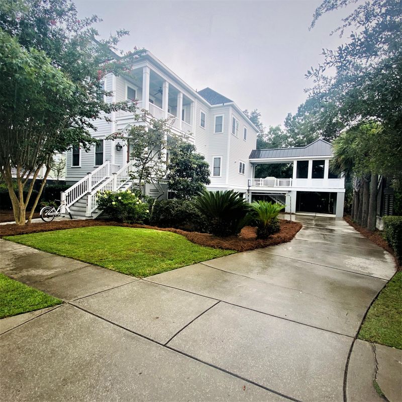 7870 Farr St, Charleston, SC 29492