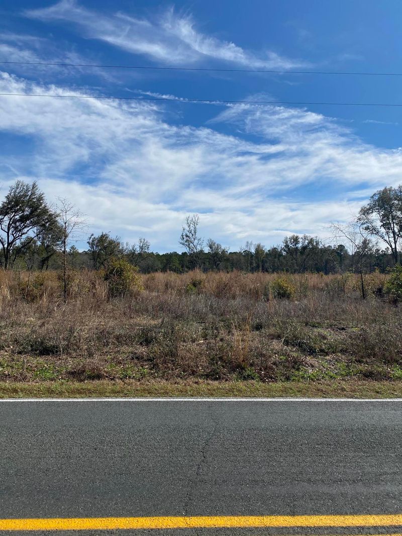 3 Zion Rd, Dorchester, SC 29437