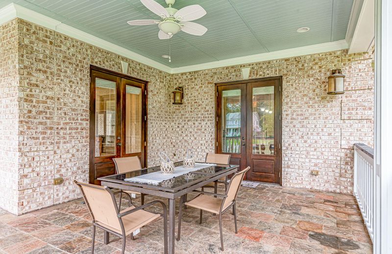 3594 Holmgren St, Mount Pleasant, SC 29466