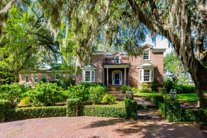 39 Broughton Rd, Charleston, SC 29407