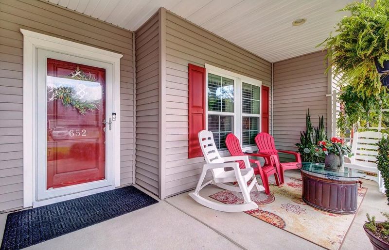 652 Pasdalum Ct, Charleston, SC 29414