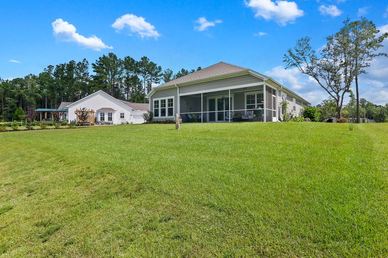 223 Camber Rd, Huger, SC 29450