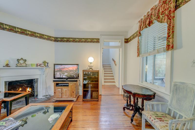 110 Rose Creek Ln, Summerville, SC 29485
