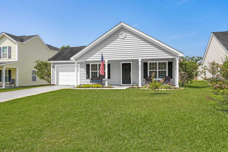 2024 Culloden Dr, Summerville, SC 29485