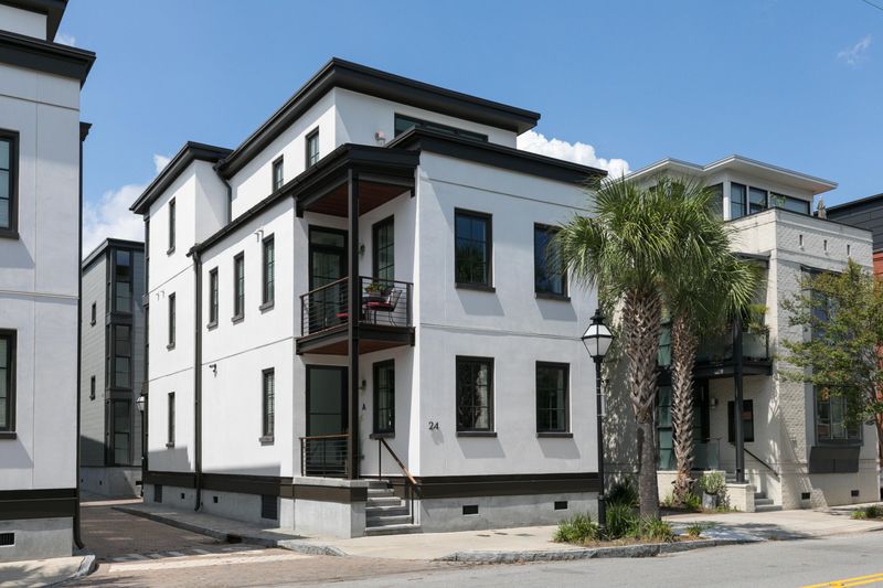 24 Cannon St #A, Charleston, SC 29403