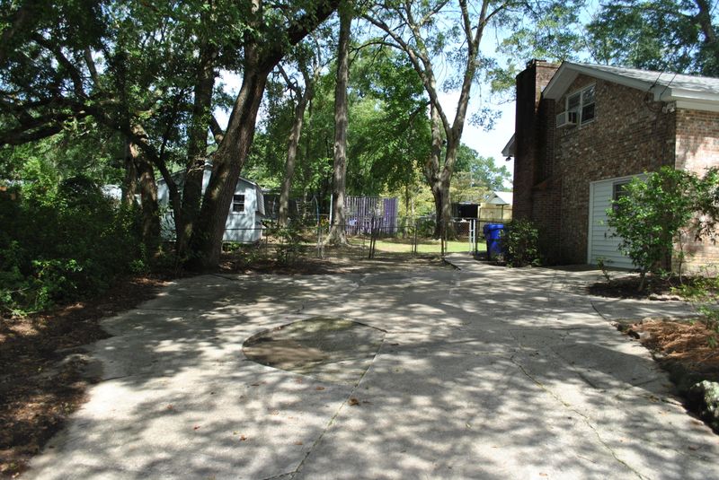 4640 Watkins Rd, North Charleston, SC 29418