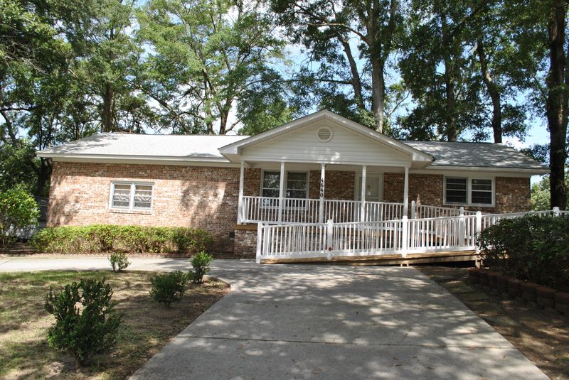 4640 Watkins Rd, North Charleston, SC 29418