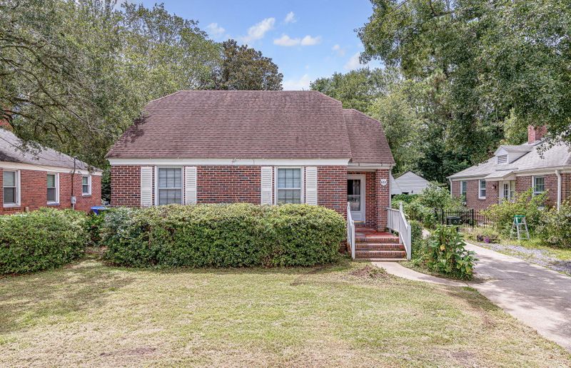 631 Savannah Hw, Charleston, SC 29407