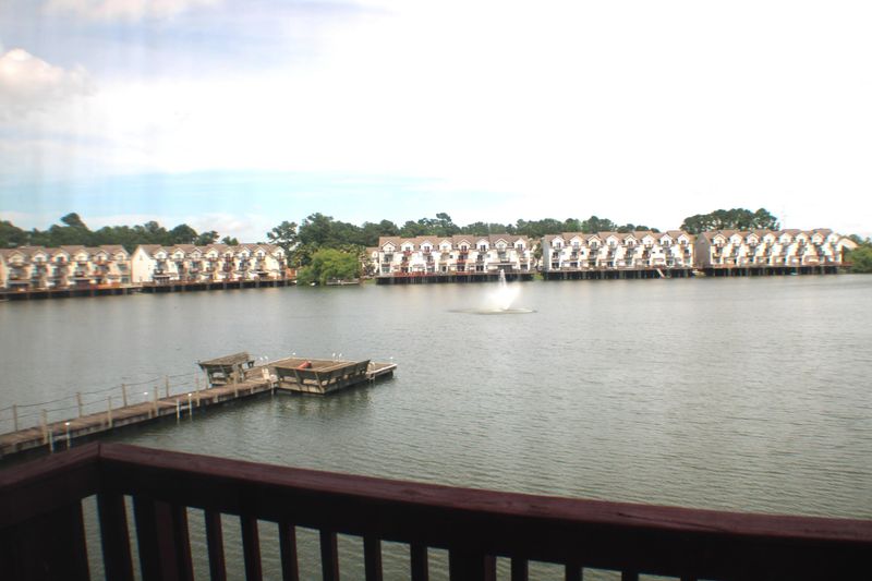 4777 Arco Ln, North Charleston, SC 29418