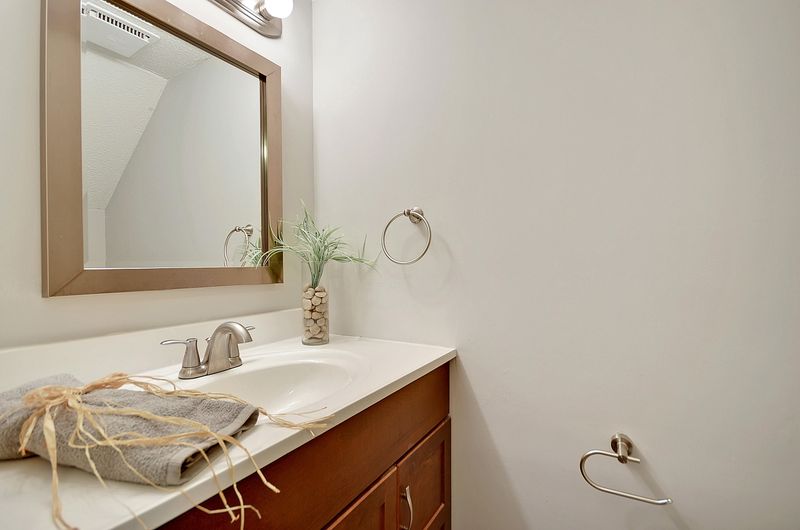 2362 Parsonage Rd #12c, Charleston, SC 29414