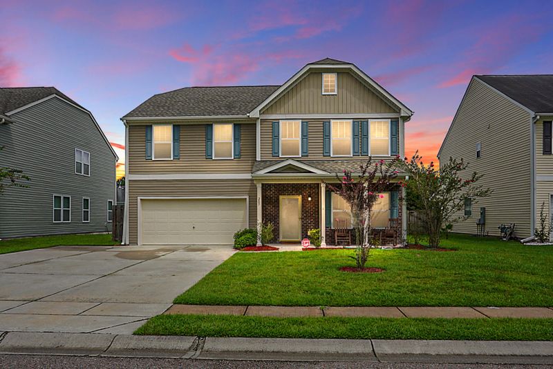 207 Balsam Cir, Summerville, SC 29485