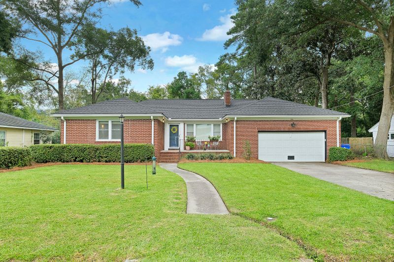1336 Coosaw Dr, Charleston, SC 29407
