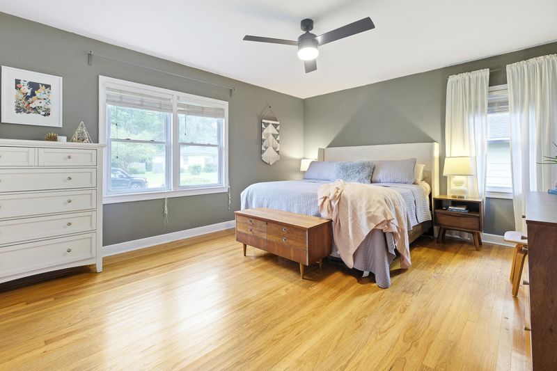 1336 Coosaw Dr, Charleston, SC 29407
