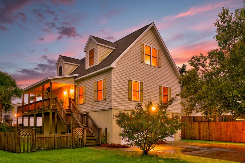 1597 Teal Marsh Rd, Charleston, SC 29412