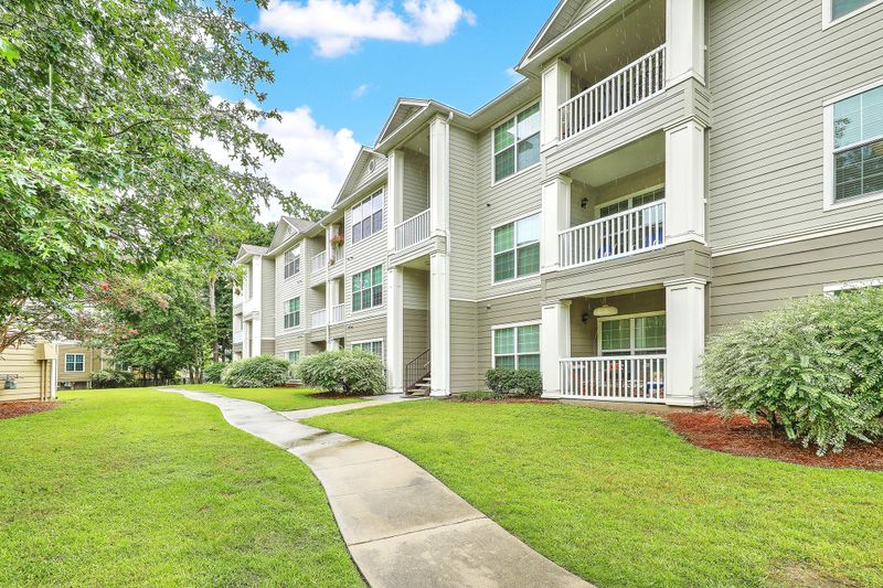 700 Daniel Ellis Dr #11204, Charleston, SC 29412
