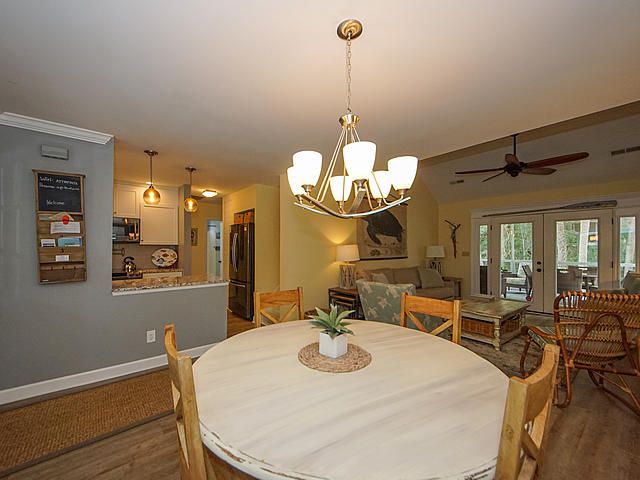 520 Cobby Creek Ln, Seabrook Island, SC 29455