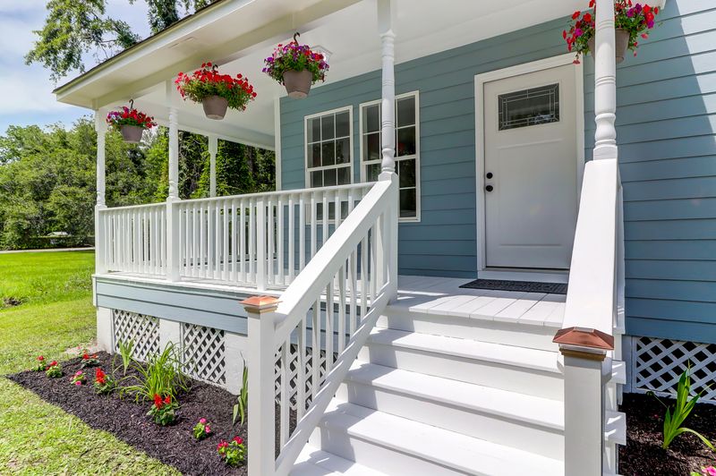 814 Hughes Rd, Johns Island, SC 29455
