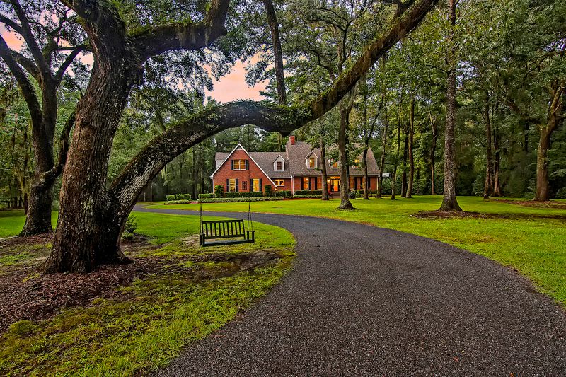 6369 Wend Swept Ln, Ravenel, SC 29470