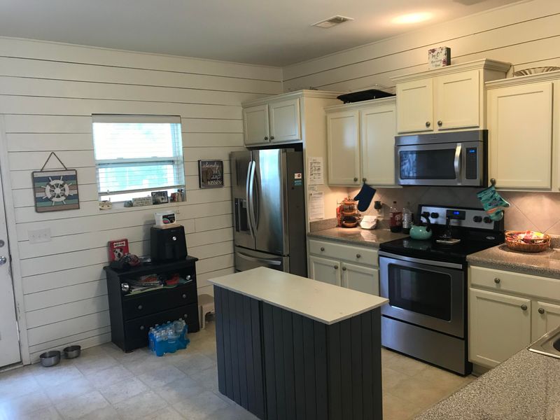 4950 Ballantine Dr, Summerville, SC 29485