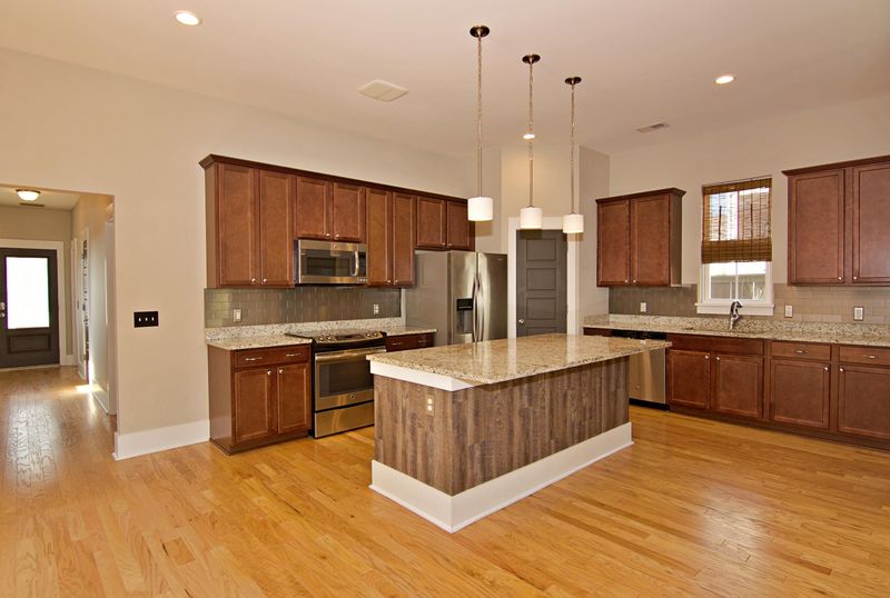 207 Oakbend St, Summerville, SC 29483