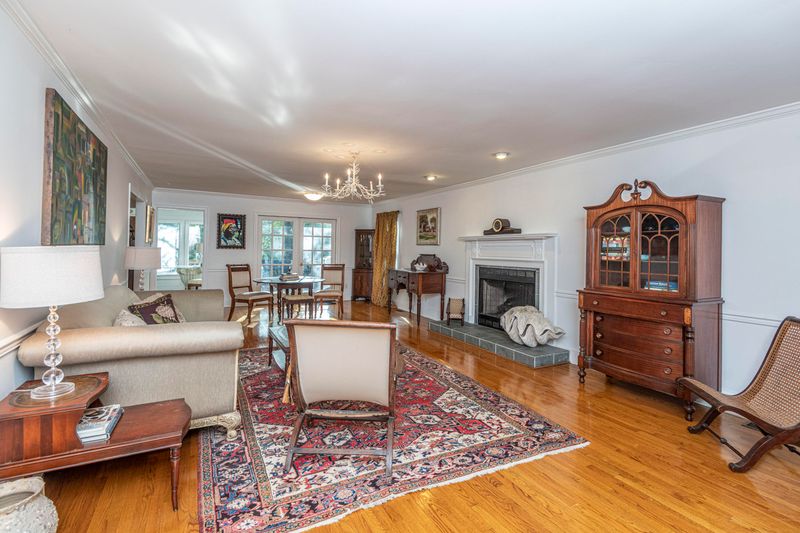 399 Sirop Ct, Mount Pleasant, SC 29464