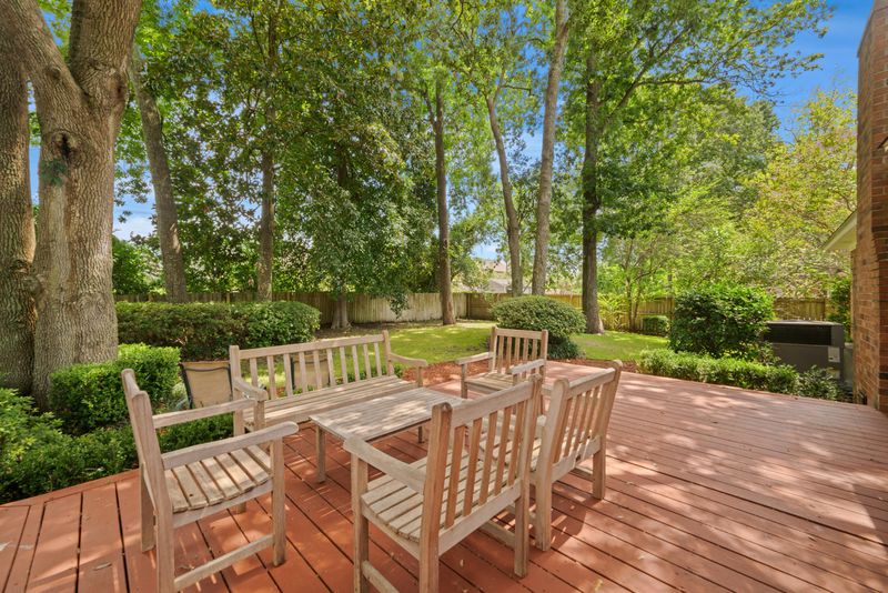 1219 Island View Dr, Mount Pleasant, SC 29464