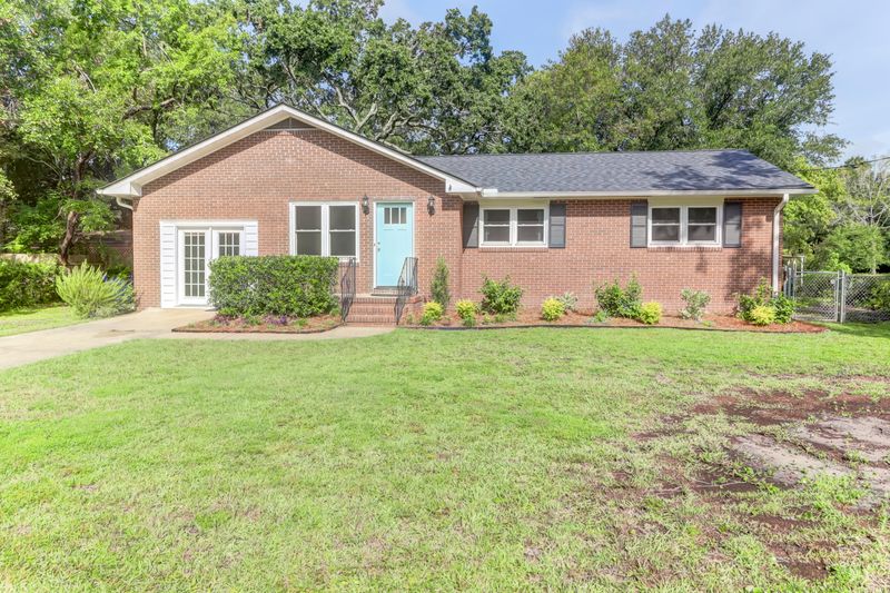 905 Godber St, Charleston, SC 29412
