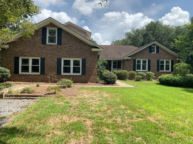 625 W Carolina Ave, Summerville, SC 29483
