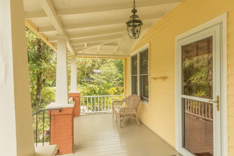 206 E Richardson Ave, Summerville, SC 29483