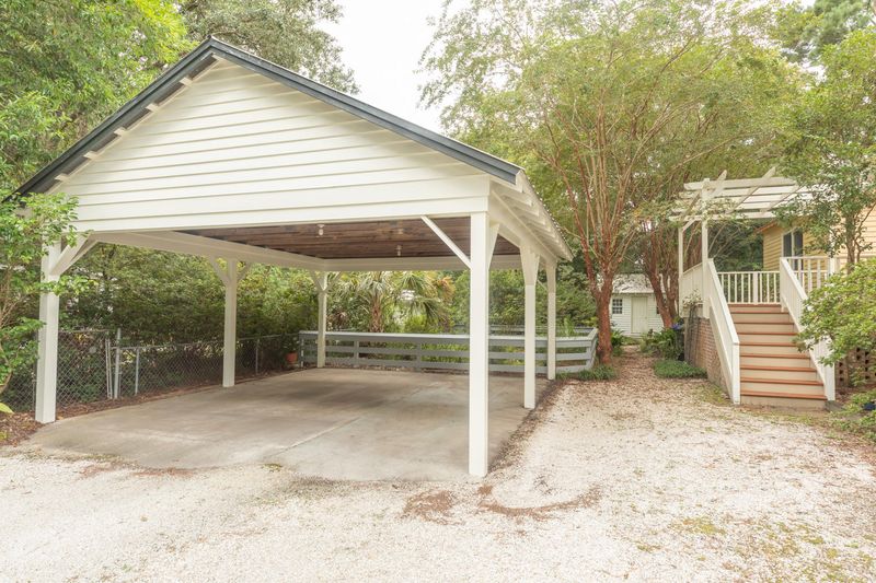 206 E Richardson Ave, Summerville, SC 29483