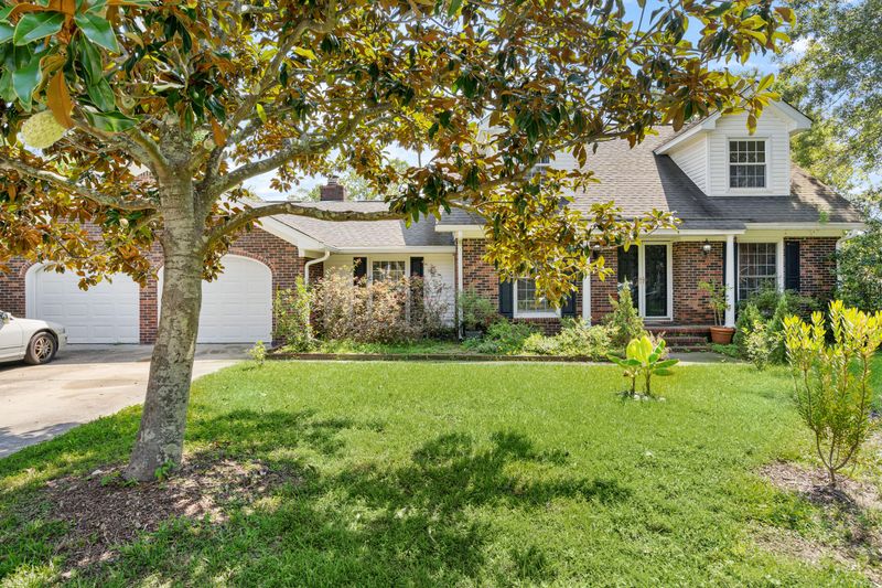 2023 Bayhill Dr, Charleston, SC 29414