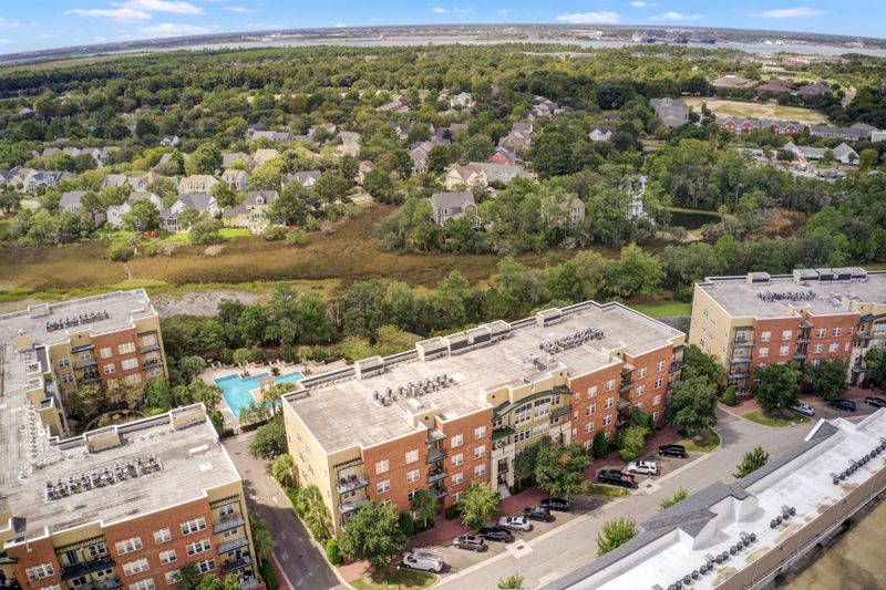 135 Pier View St #303, Charleston, SC 29492