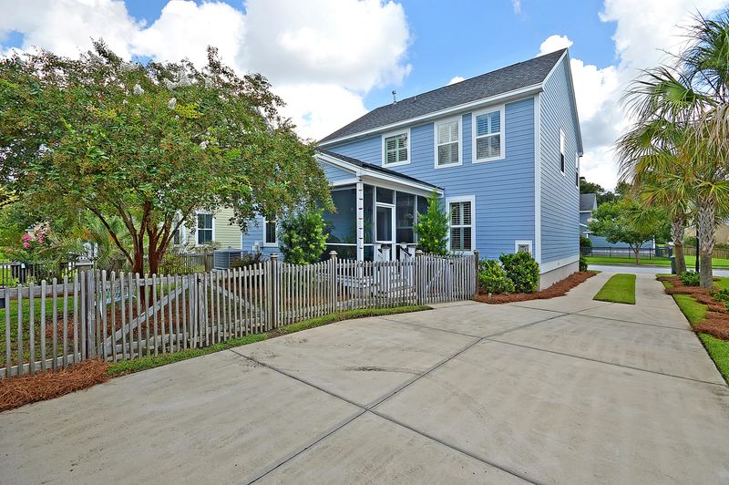 1773 Cornsilk Dr, Charleston, SC 29414