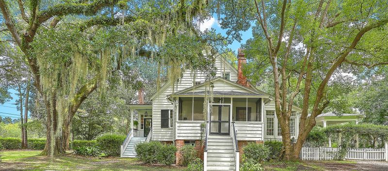 113 Marion Ave, Summerville, SC 29483