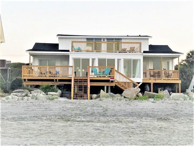 1017 E Arctic Ave, Folly Beach, SC 29439