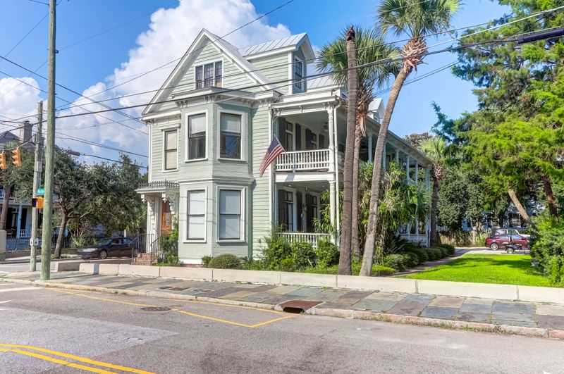 58 Rutledge Ave #E, Charleston, SC 29401