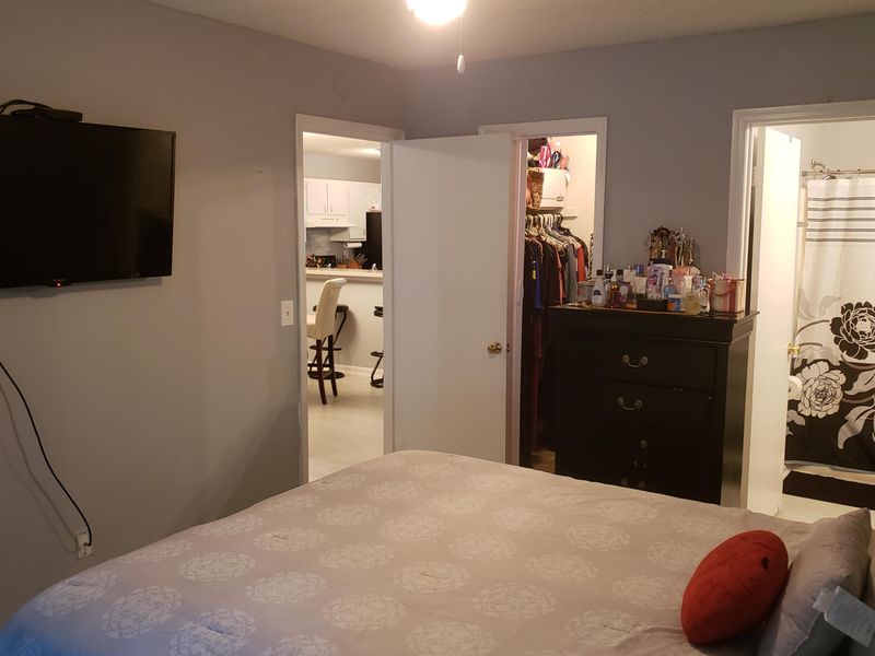 809 Temple Rd #B, Ladson, SC 29456