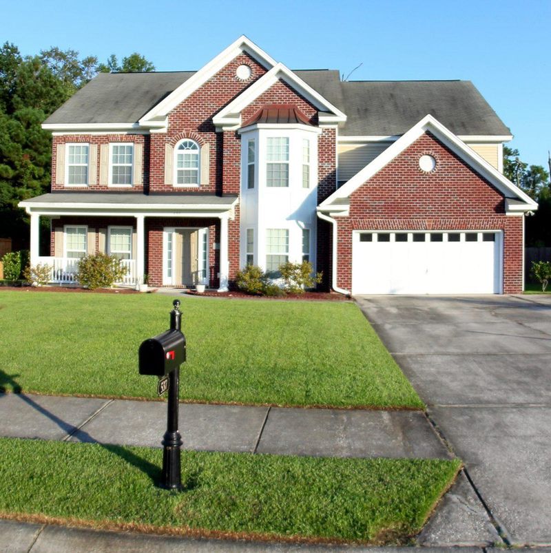 537 Chaff Ln, Moncks Corner, SC 29461