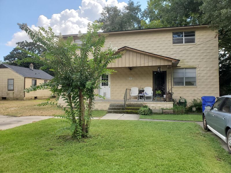 1601 Acacia St, Charleston, SC 29407